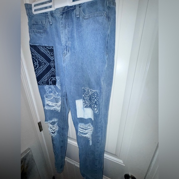 Simple Society Bandana Patchwork Jeans Women's 7/28 High Rise Distressed - Picture 5 of 14
